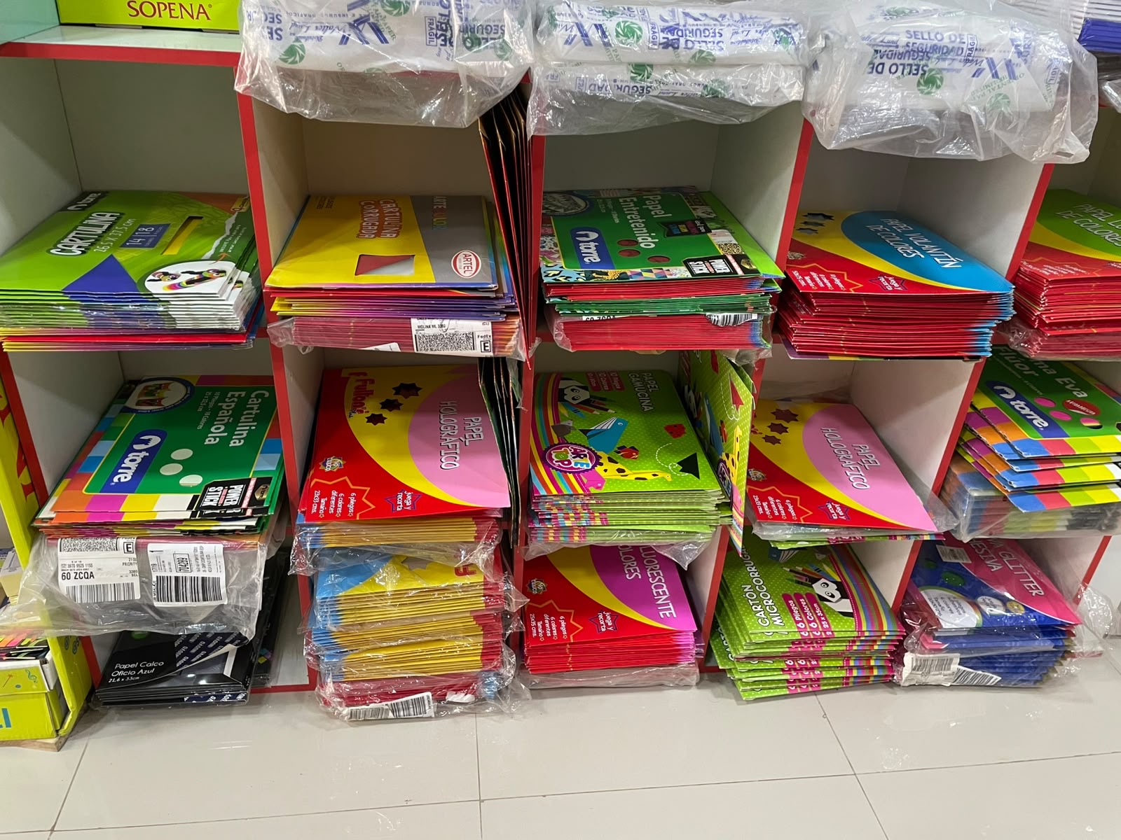 Producto real disponible en Librería Mundo Ideas